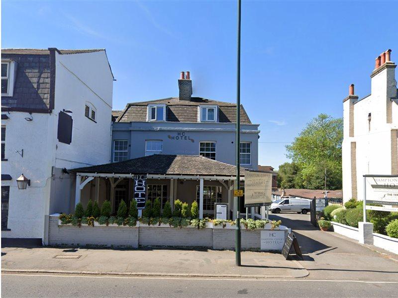 Hampton Court Hotel East Molesey Eksteriør billede